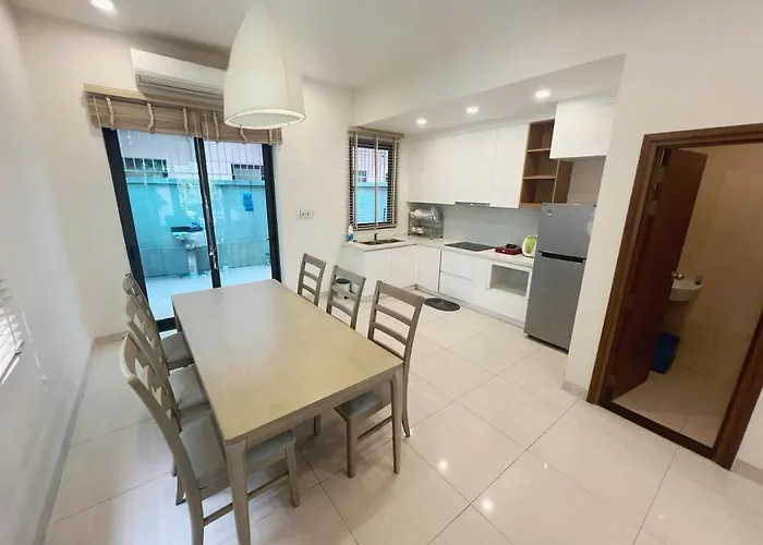 Luxury View Apartment
